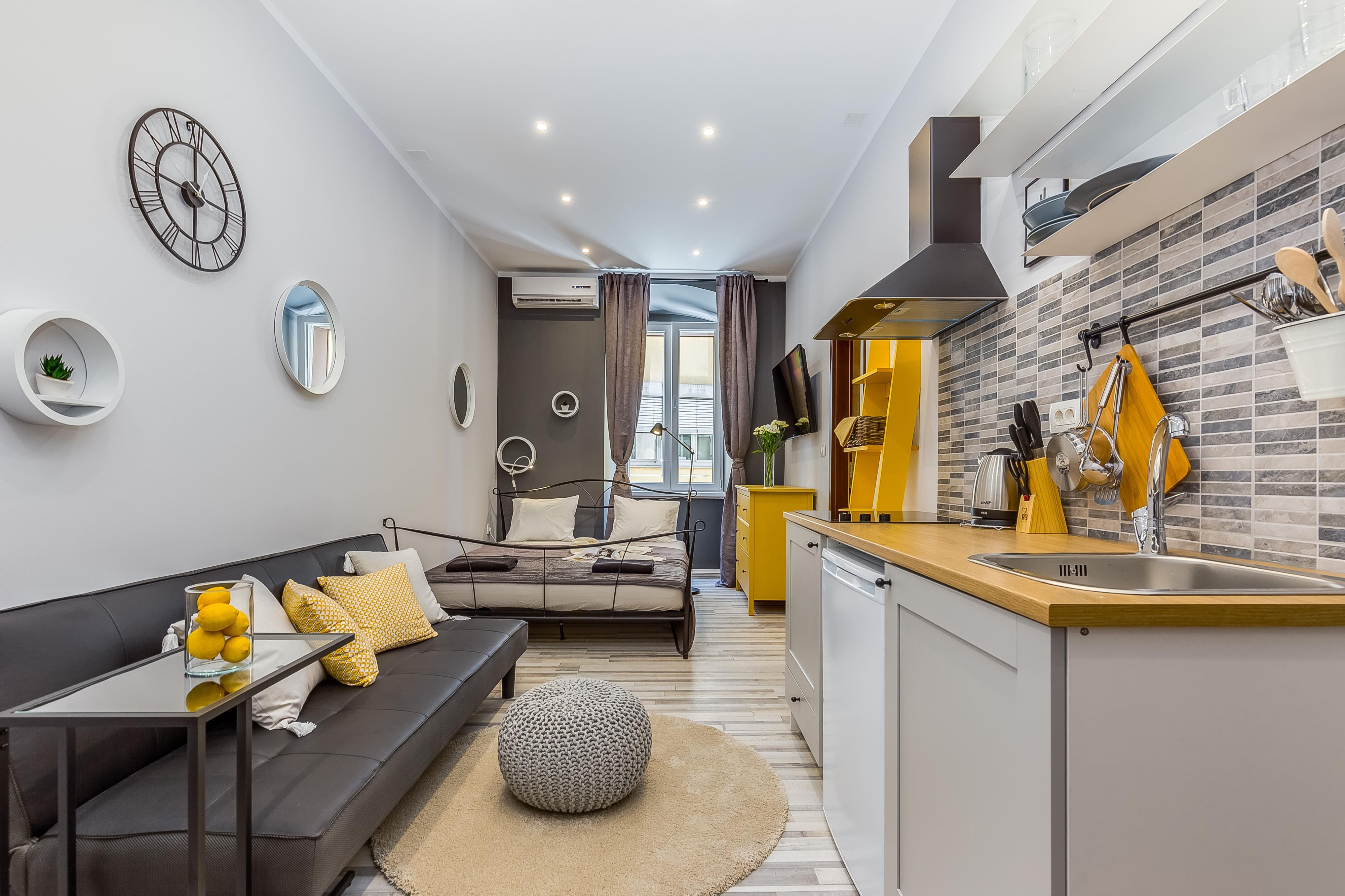 Lorem ipsum, dolor sit amet consectetur adipisicing elit. Enim ipsam expedita voluptas quaerat natus labore, sapiente deserunt et accusamus amet asperiores nesciunt non exercitationem. Culpa nam facilis consequuntur laborum eum.